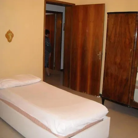 Appartamento Stile Vintage Apartment Porto SantʼElpidio